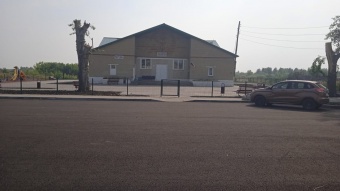В п. Трудовой завершилось благоустройство территории клуба в рамках голосование "Формирование комфортной городской среды".